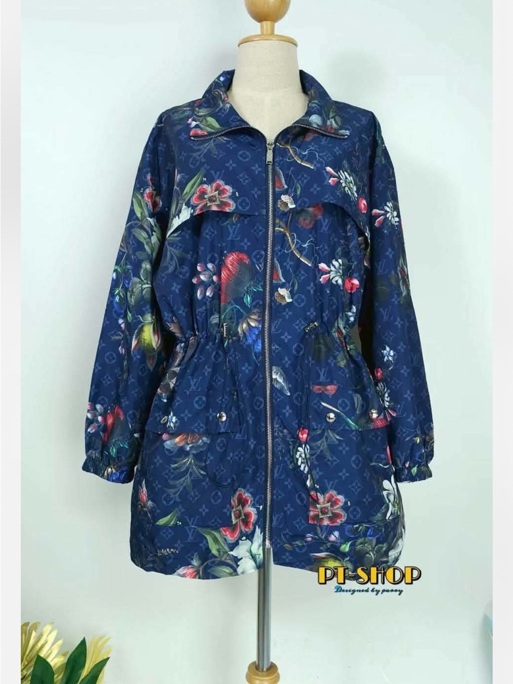 Brand New !! Fashion boutique, floral Navy Floral Zip-Front Utility Jacket